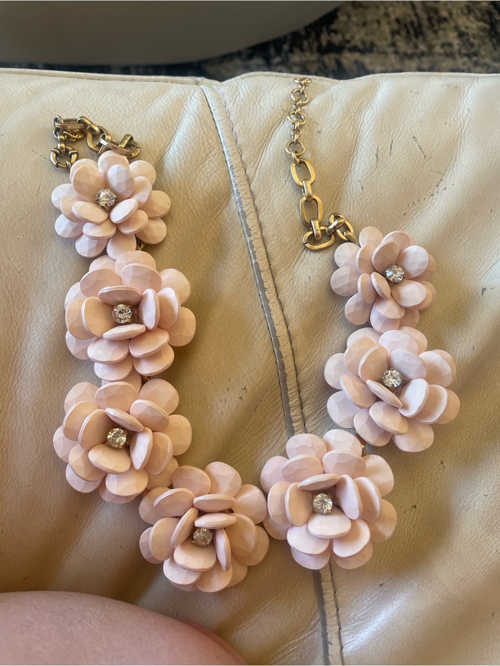 J. Crew Delicate Pink Flower Statement Necklace - Women Jewelry 🌺